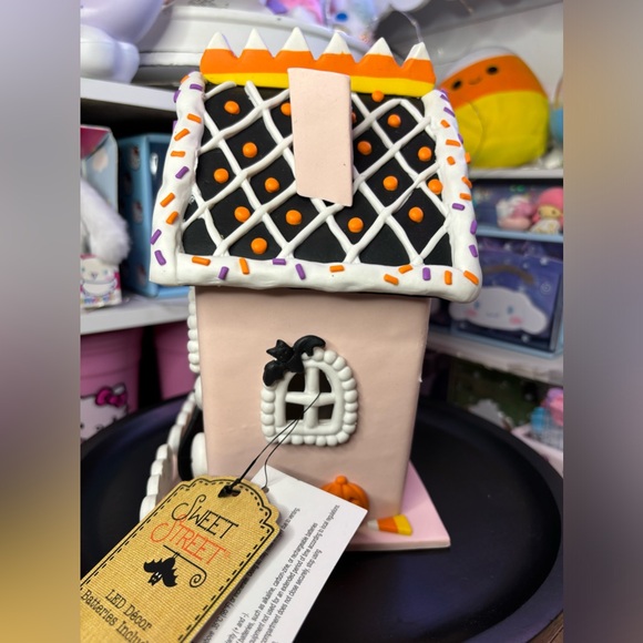 SWEET STREET Led Haunted House Decor - Picture 4 of 7